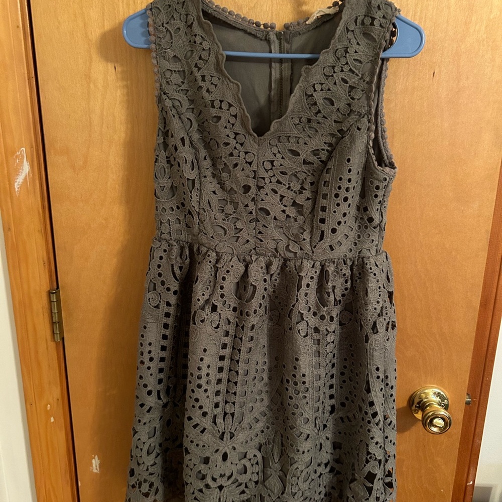 Altar’d State Lace Overlay Sleeveless Dress - Gray/Dusty Blue